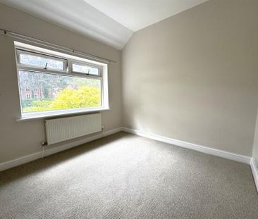 Warren Avenue, Knutsford - Photo 1