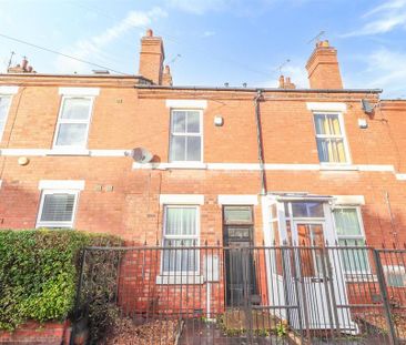 4 bedroom terraced house to rent - Photo 6