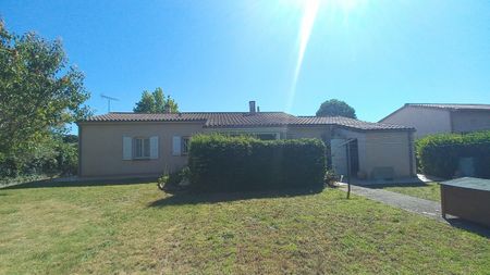 Location Maison 3 pièces 98m² FROUZINS 31270 - Photo 5