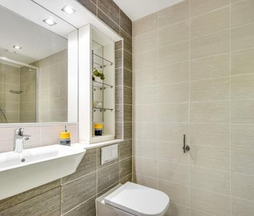 1 bedroom private hall to rent - Photo 6