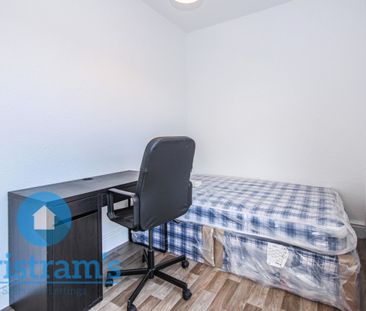 1 bed Apartment for Rent - Photo 1