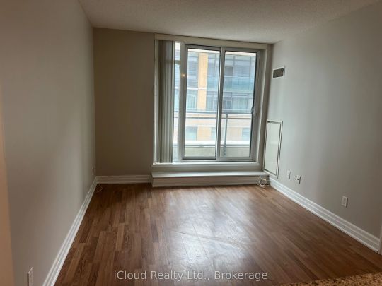 8 Scollard Street #604 - Photo 1