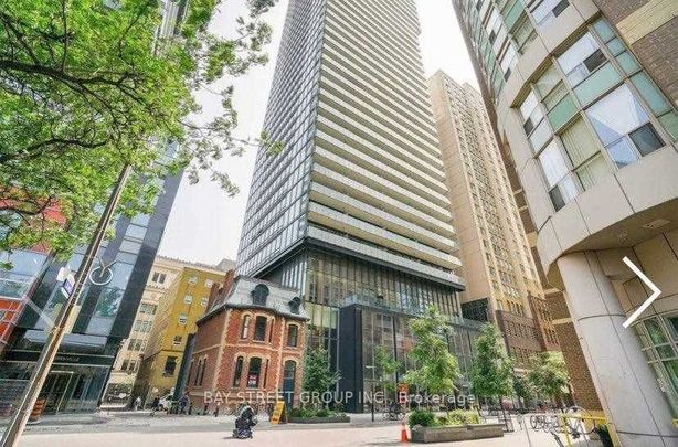 For Lease - 15 Grenville Street Unit# 710, Toronto, Ontario - Photo 1