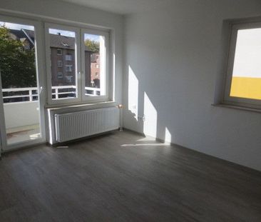 Stop! Günstig geschnittene 3-Zimmer-Wohnung - Photo 4