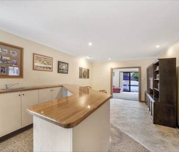 Kingsford - Photo 2