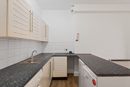 1 bedroom apartment to rent - Photo 4