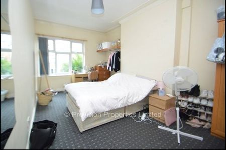 10 Bedroom Houses, Headingley, 10 Bed Properties - Photo 4