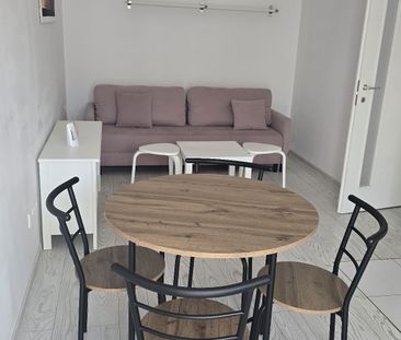 Apartament 2 camere Bucium 350 euro - Photo 1