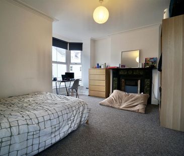 7 Craig-Y-Don Road - Photo 5
