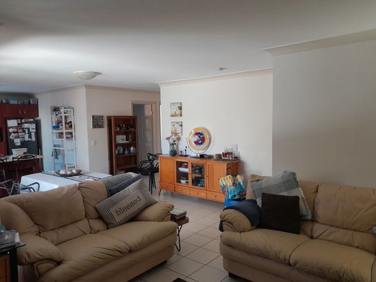 Upper Mount Gravatt - Photo 1