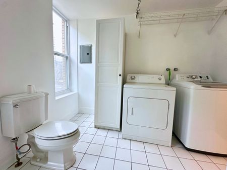 Penthouse de 2 chambres au centre-ville de Montréal, non meublé - Photo 2