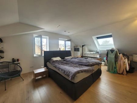 Schöne 3-Zimmer-Maisonette-Wohnung mit Terrasse u. Außenstellplatz in begehrter Lage in Sindelfingen - Photo 4