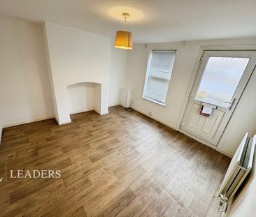 2 bedroom mid-terrace to rent Station Road, Warboys - Photo 5