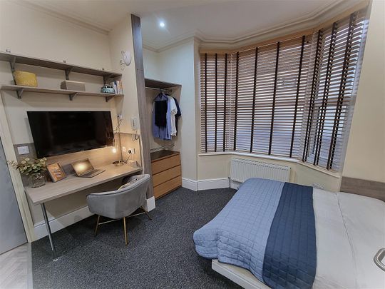 Rasen Lane - Studio for Jan 2026 - Photo 1