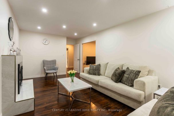 For Lease - 49 Harringay Crescent, Toronto, Ontario - Photo 1