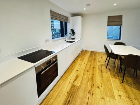 4 bedroom terraced house to rent - Photo 2