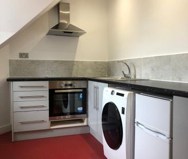 Studio to rent - Photo 4