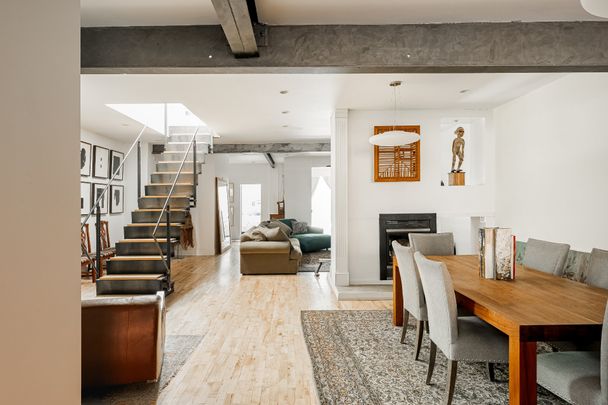 6333 Boul. St-Laurent - Photo 1