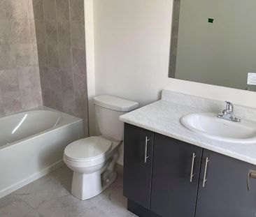 For Lease - 81 Imperial College Lane, Markham, Ontario - Photo 6