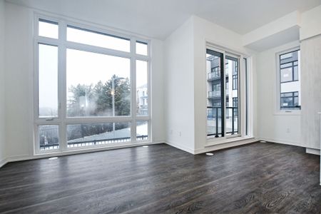 For Lease - 6 Steckley House Lane Unit# Th 309, Richmond Hill, Ontario - Photo 2