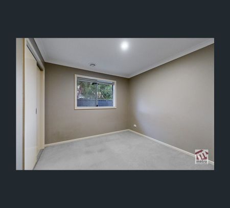 20 Heracles Lane, Cranbourne West, Vic 3977 - Photo 5