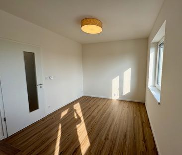 Pronájem bytu 1+kk • 39 m² bez realitkyGenerála Bočka, Praha - Kbely - Photo 1