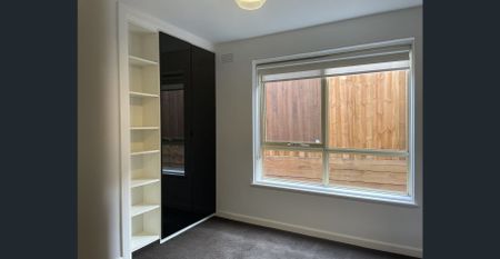 Exceptional Living in Hawthorn! - Photo 3