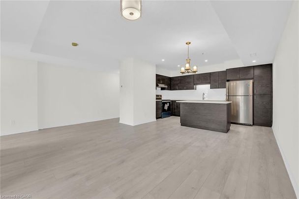 For Lease - 10 Urbane Boulevard Unit# C017, Kitchener, Ontario - Photo 1