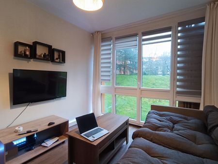 Location Appartement 1 pièce 26m² - Photo 3