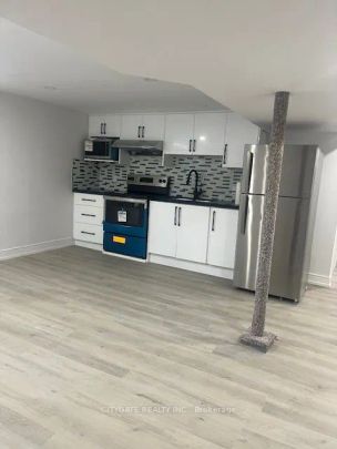 10 Fermoy Road #Basement - Photo 1