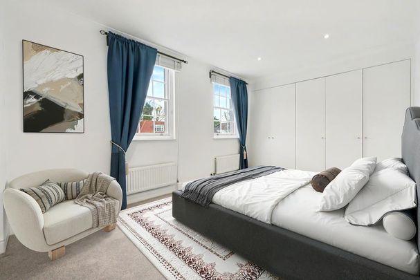 4 bedroom terraced house to rent - Photo 1