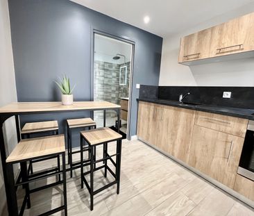 Location Appartement 1 pièce 26m² - Photo 5