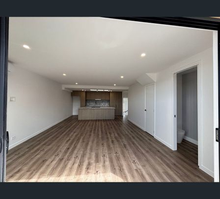 2/14 Cadby Ave, Ormond, Vic 3204 - Photo 1