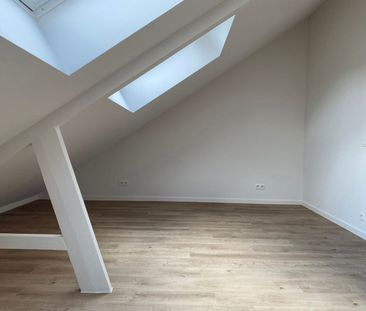 Prachtig volledig gerenoveerd duplex appartement met terras, ideaal... - Photo 6