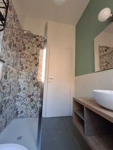 Via Pistoiese, Florence, Tuscany 50145 - Foto 3