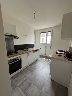 Location Appartement 3 pièces 65m² ORLEANS 45000 - Photo 1