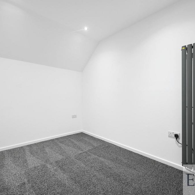 3 bedroom apartment to rent - Photo 1