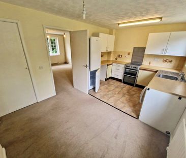 3 bedroom detached house to rent - Photo 5