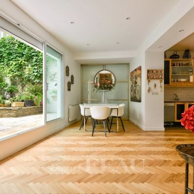 Appartement à louer à Paris 8Ème - Photo 1