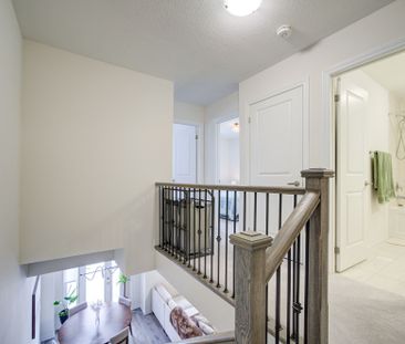 For Lease - 33 Bluebird Lane, Barrie, Ontario - Photo 5