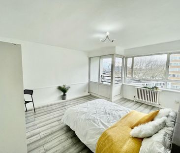 3 Bed Flat, Ripley House, SW1V - Photo 3