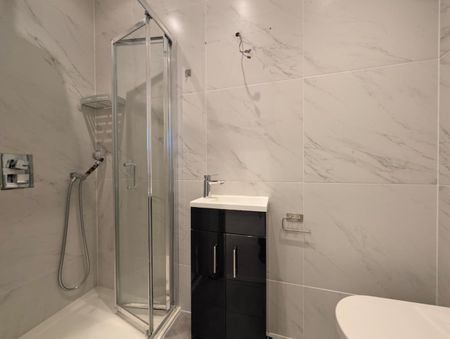 Studio Flat, Junction Road, N19 - Photo 5