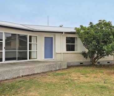 3-bedroom Family Home - Photo 4