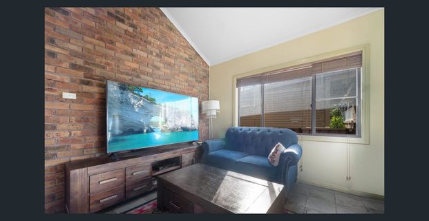 Spacious Split-Level Family Home - Photo 1