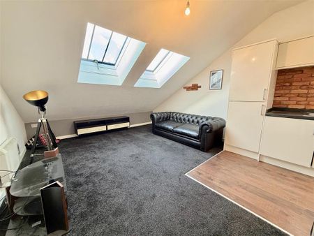 2 bedroom apartment to rent - Photo 2