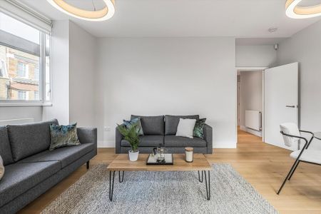 2 bedroom flat to rent - Photo 2