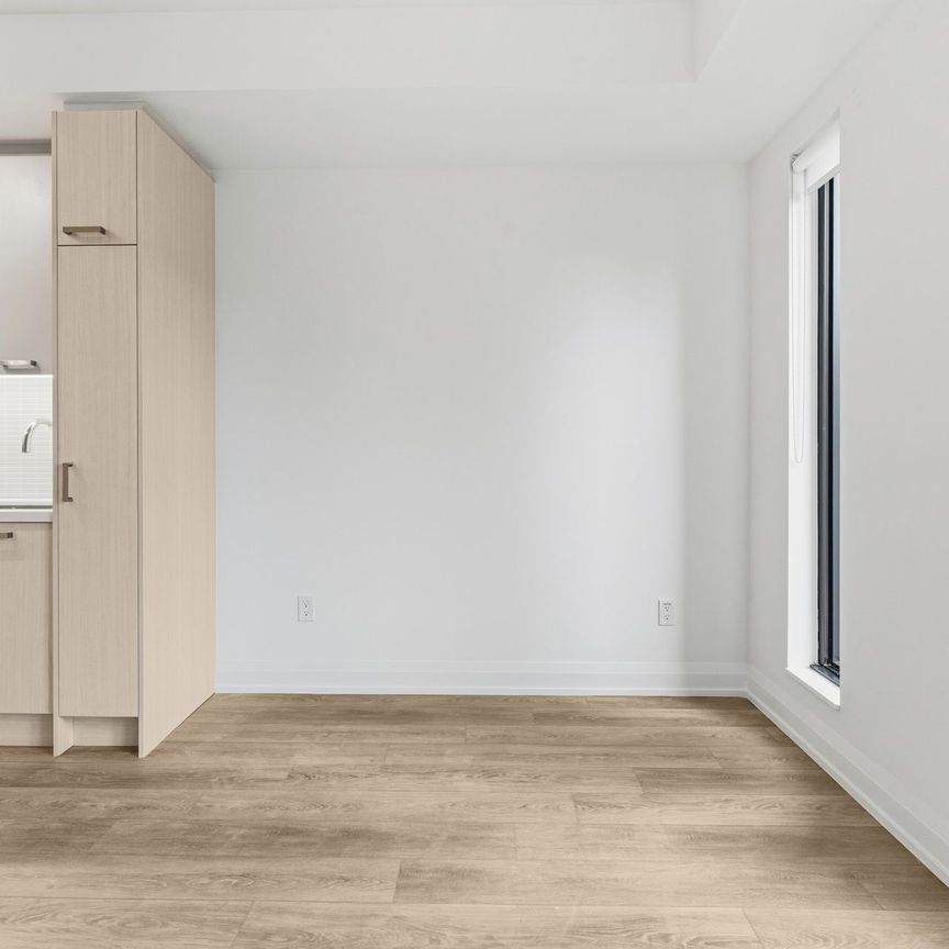 For Lease - 20 Soudan Avenue Unit# 2210, Toronto, Ontario - Photo 1