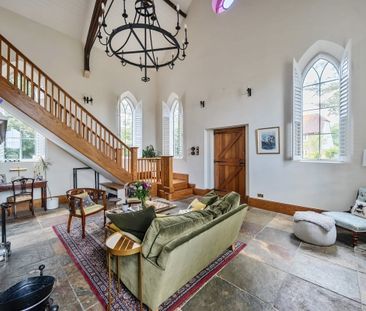 5 bedroom detached house to rent - Photo 2