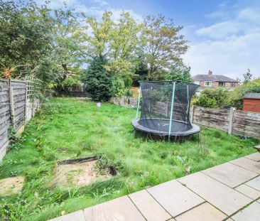 3 bedroom semi-detached house to rent - Photo 4