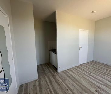 Location Appartement 1 pièce 16m² POITIERS 86000 - Photo 2